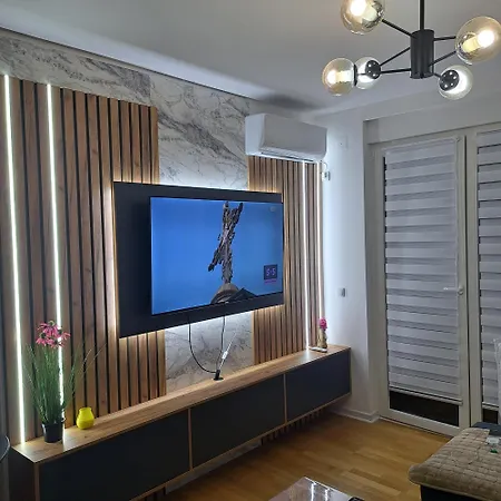 Ljubicica Deluxe 2, Sa Dvoristem I Parkingom *