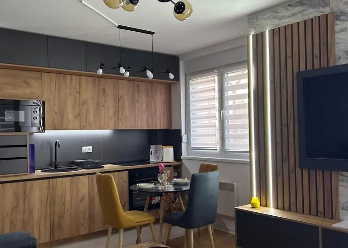 Ljubicica Deluxe 2, Sa Dvoristem I Parkingom شقة *