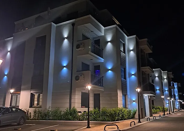 Ljubicica Deluxe 2, Sa Dvoristem I Parkingom * Vrnjačka Banja